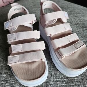Nike Blush Pink Platform Velcro Adjustable Sandals, size 7